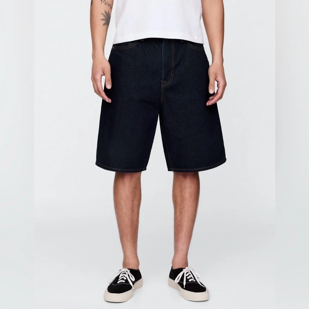 Gap 10.5” Baggy Denim Shorts